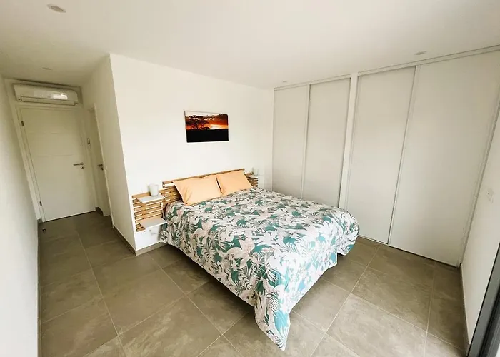 Nasya, 8 Pers, Piscine Chauffée, 5 Mn Voiture * Gialla