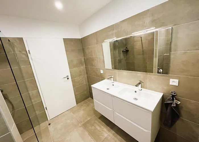 Nasya, 8 Pers, Piscine Chauffée, 5 Mn Voiture * Gialla